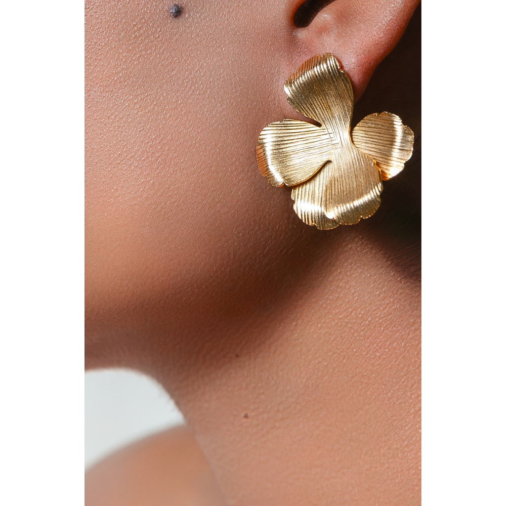 Petite Buttercup Earrings