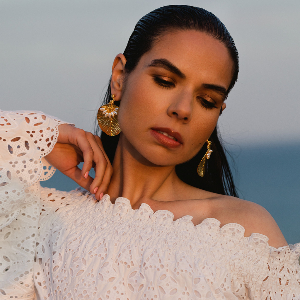 Patram Hanging Earrings