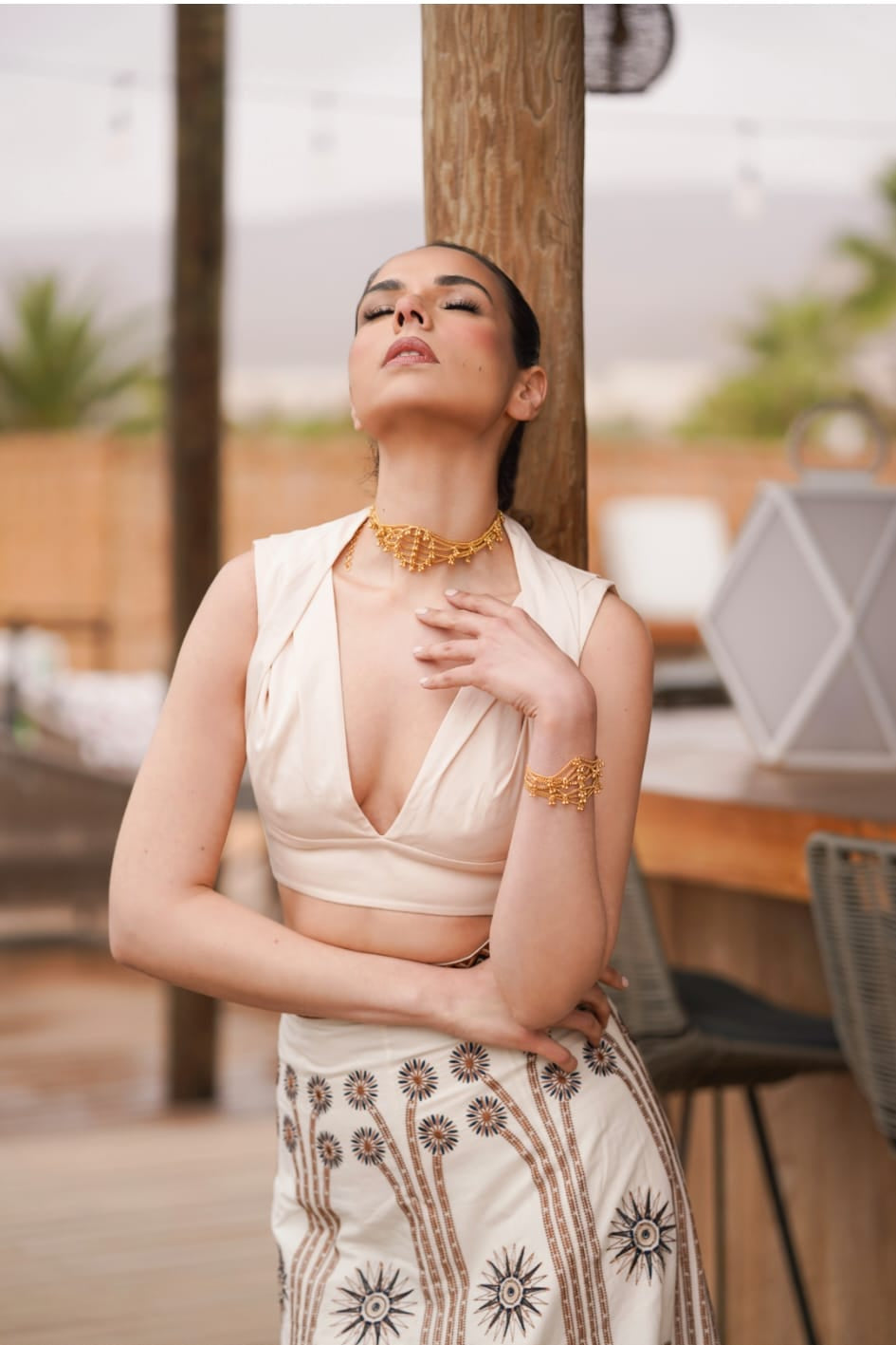 Golden Gaze Choker